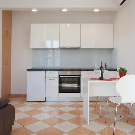 Podgorka Apartment *