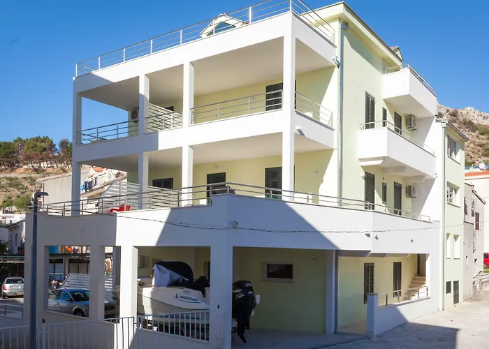 Podgorka * Podgora (Split-Dalmatia)