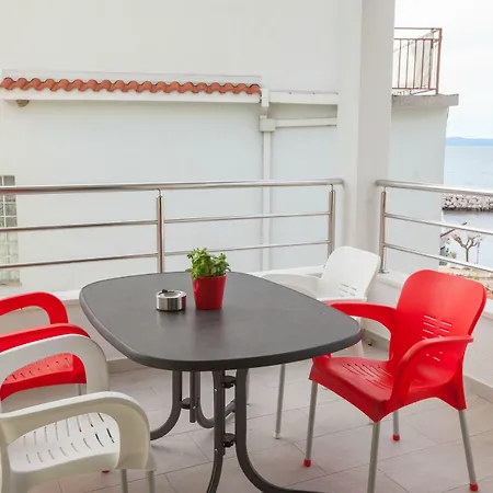 Apartment Podgorka *
