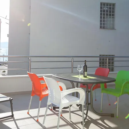 Podgorka Apartment *