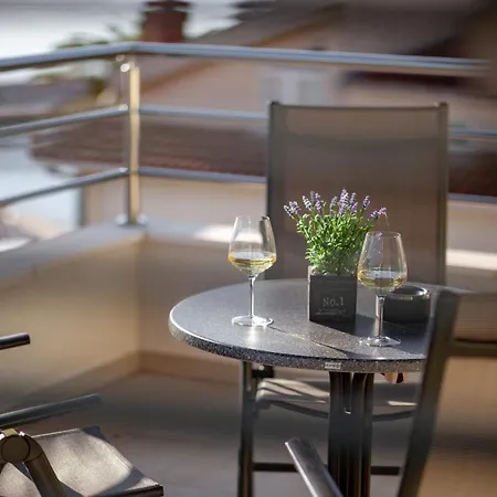 Podgorka Apartment *